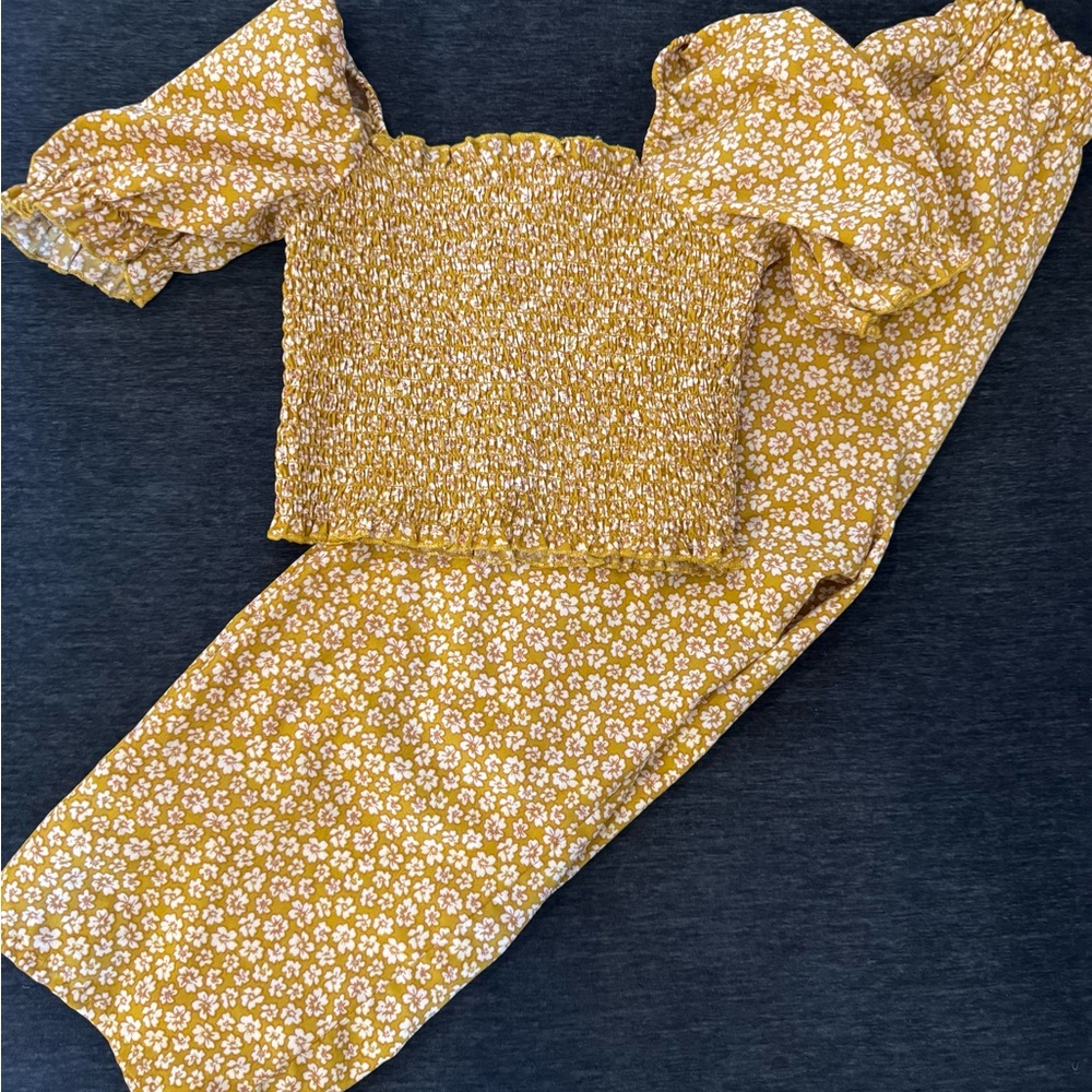 Japna girls Mustard Yellow Floral Smocked Top & Pant Set size 7 - Picture 2 of 6
